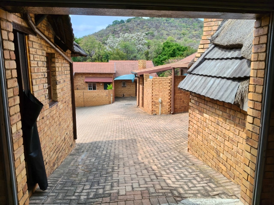 3 Bedroom Property for Sale in Safari Gardens North West